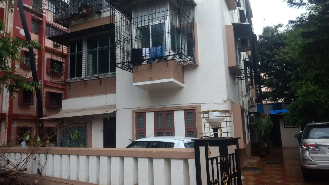 3 BHK Flats for Sale in Rose Niketan, Bandra West