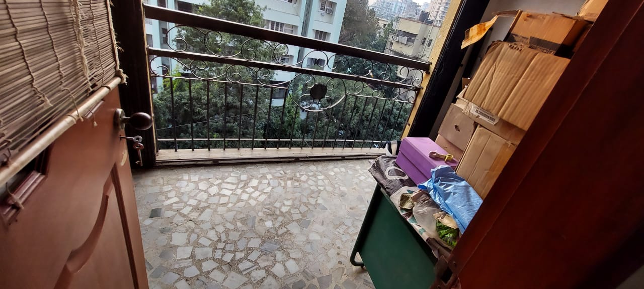 Building22 - Shyam Kutir, Khar West