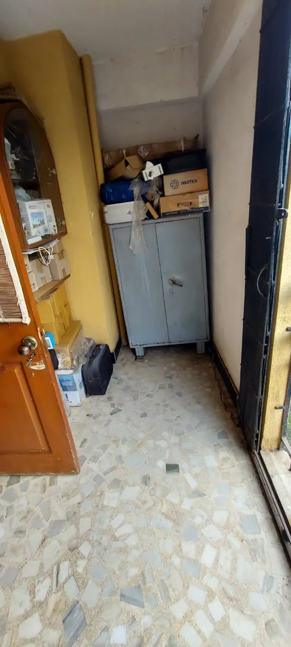 4 BHK Flats for Sale in Shyam kutir, Khar West