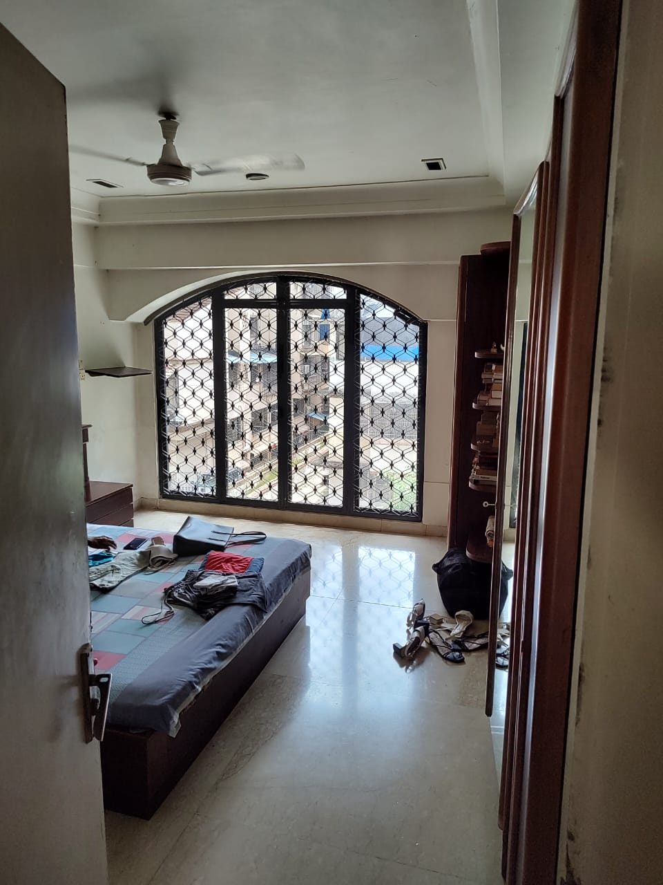 3 BHK Raja Windward Apartments for Rent in Bandra West