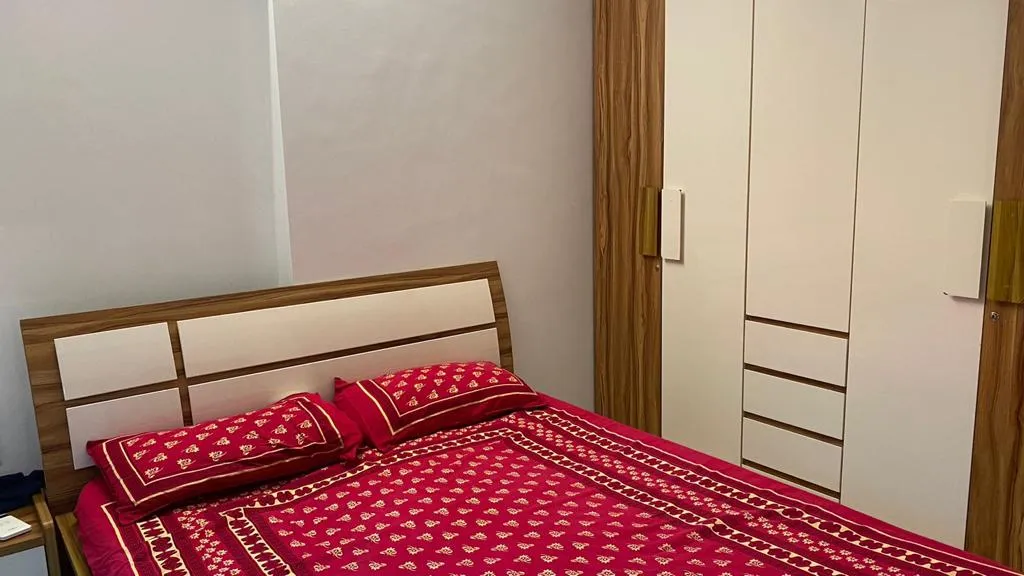 3 BHK Flats for Sale in Park Avenue, Juhu