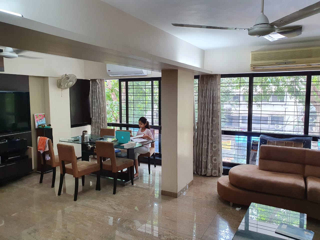 Dining - Tagore Kunj Chs, Santacruz West