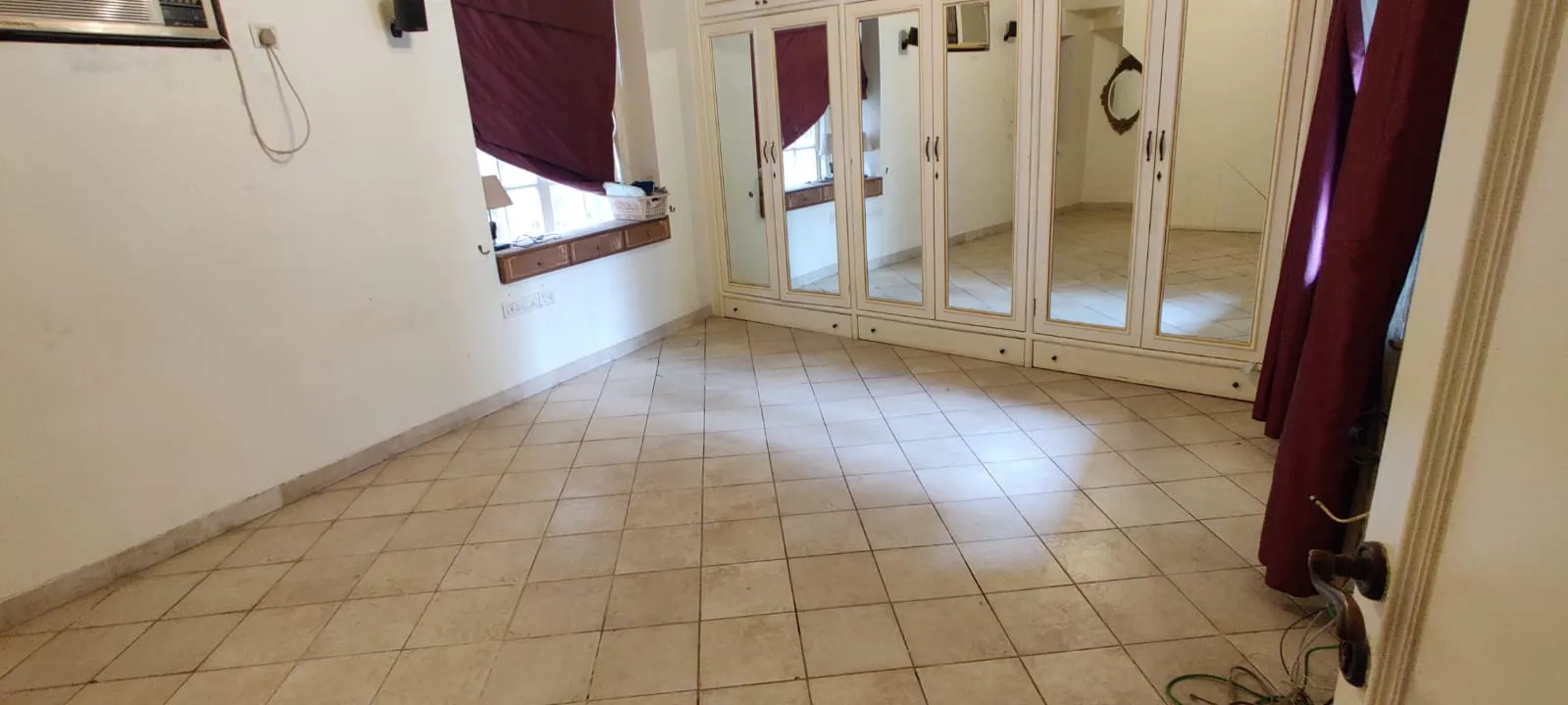 3 BHK Flats on Rent in Taher Mansion, Nepeansea Road