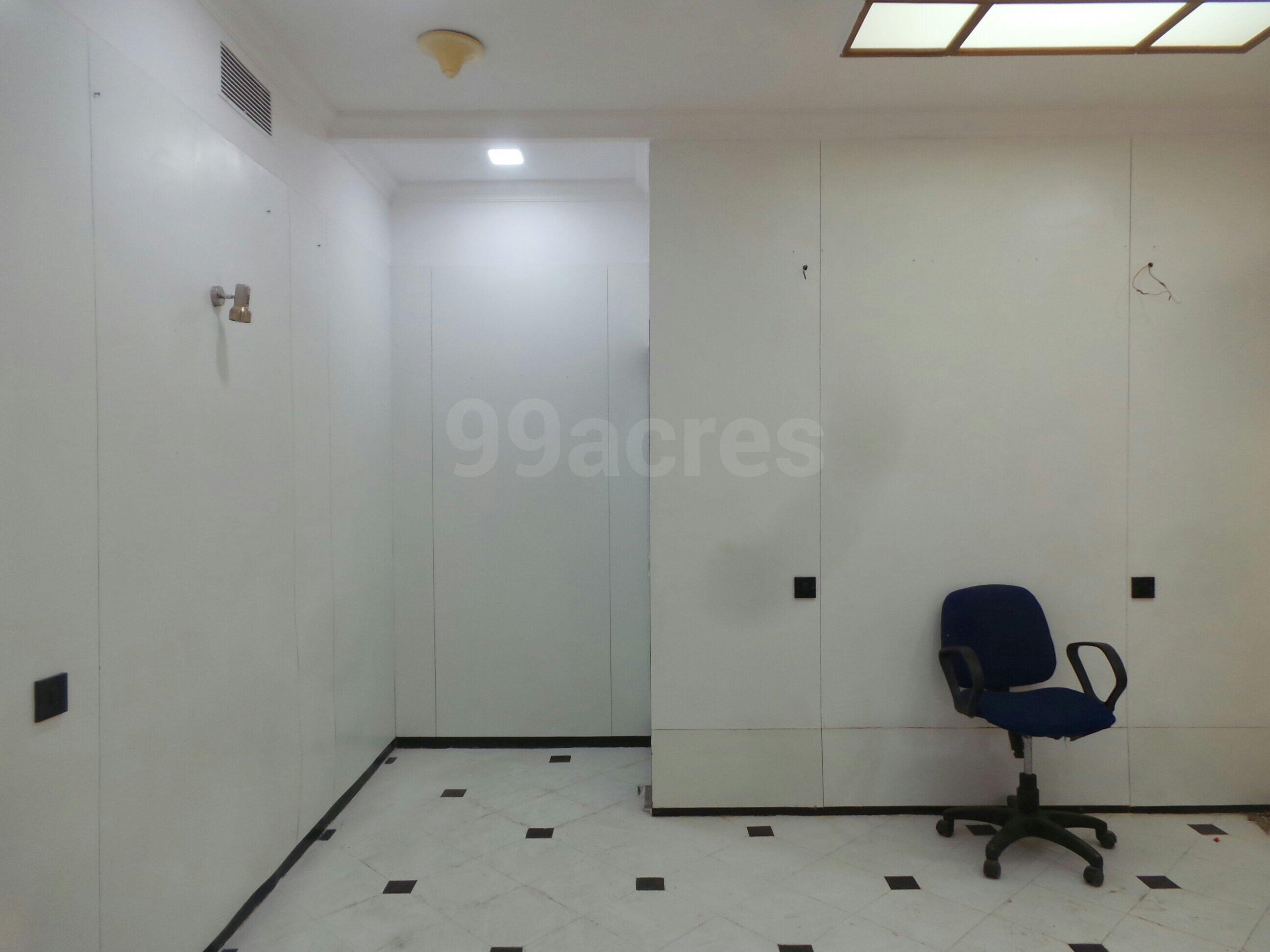 Office Space Furnished in Prabhadevi Industrial Estate