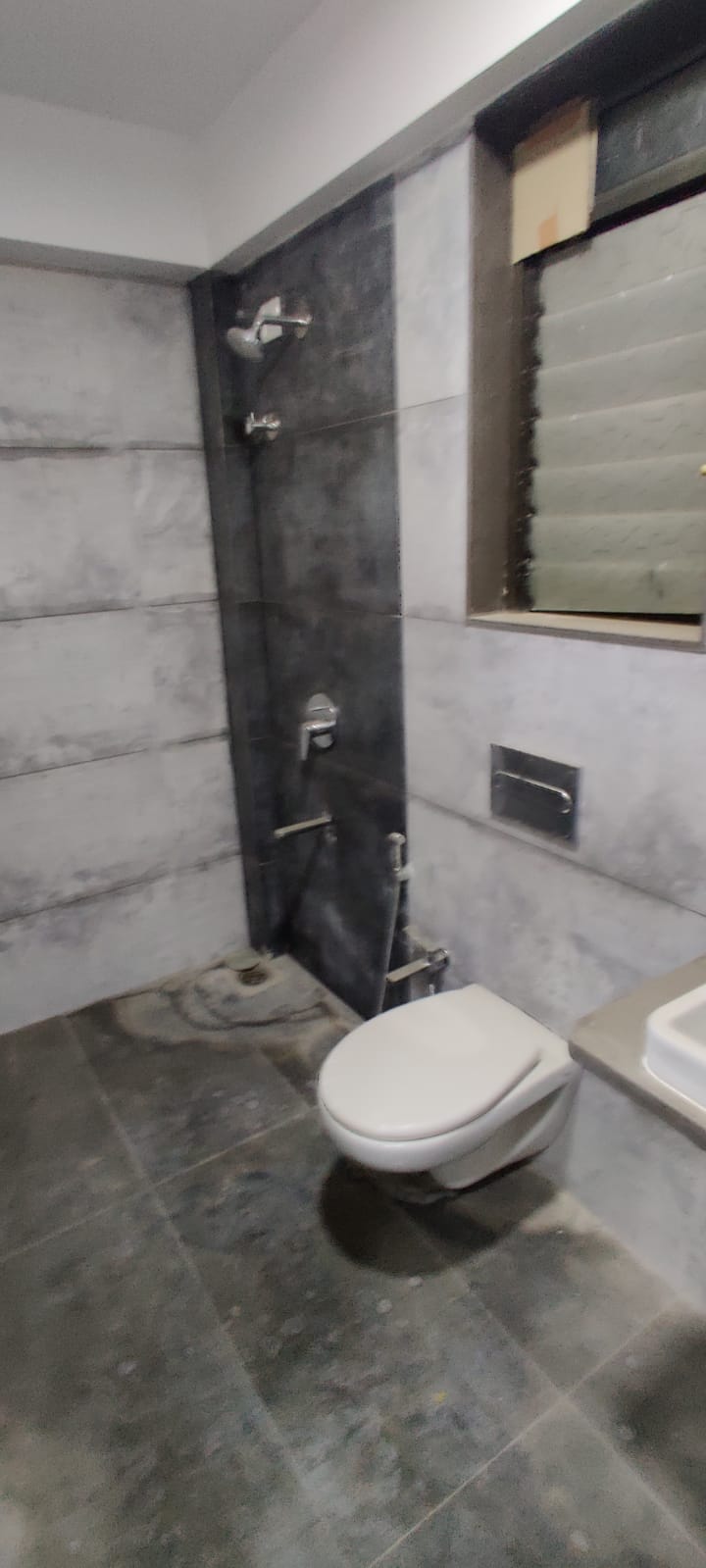 6 - Mak Mariano, Prabhadevi