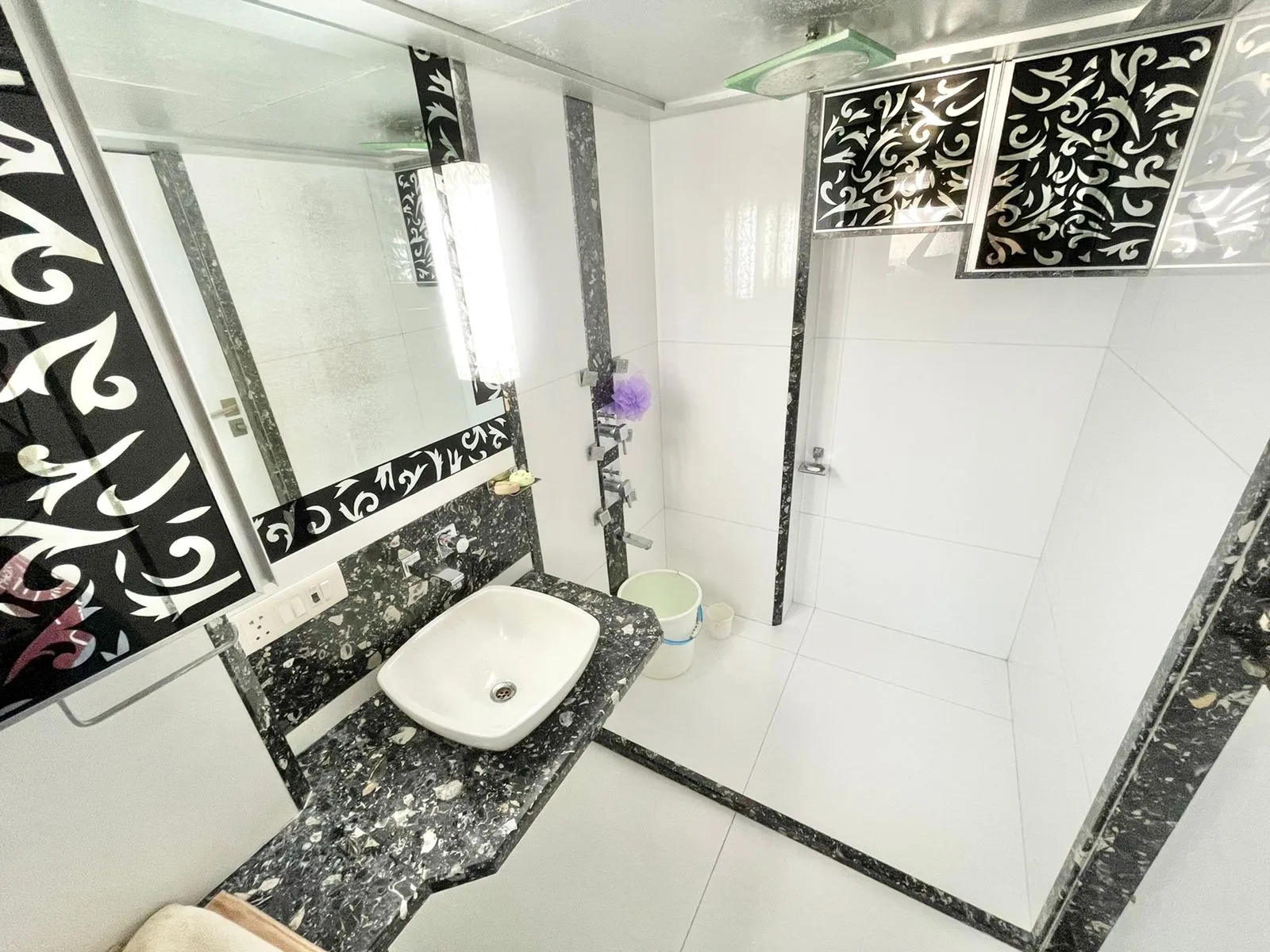 3 BHK Flats for Sale in Atlanta Heights, Prabhadevi