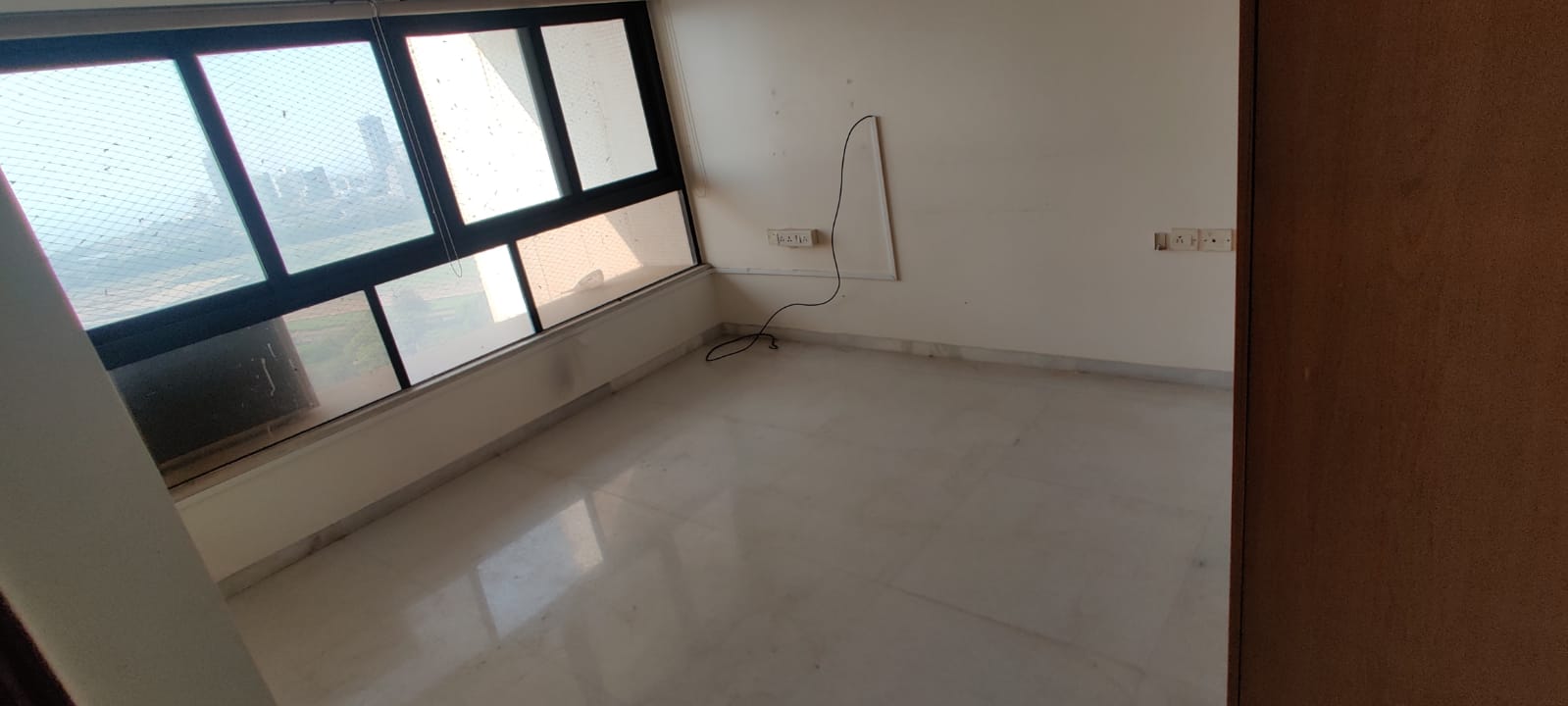 14 - Belvedere Court, Mahalaxmi