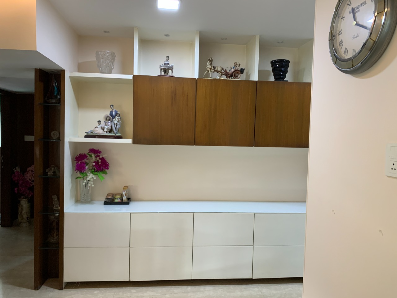 10 - Premium Tower, Andheri West