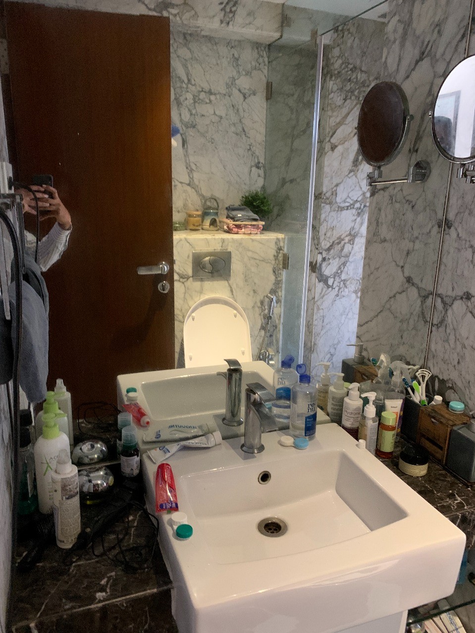 9 - Premium Tower, Andheri West