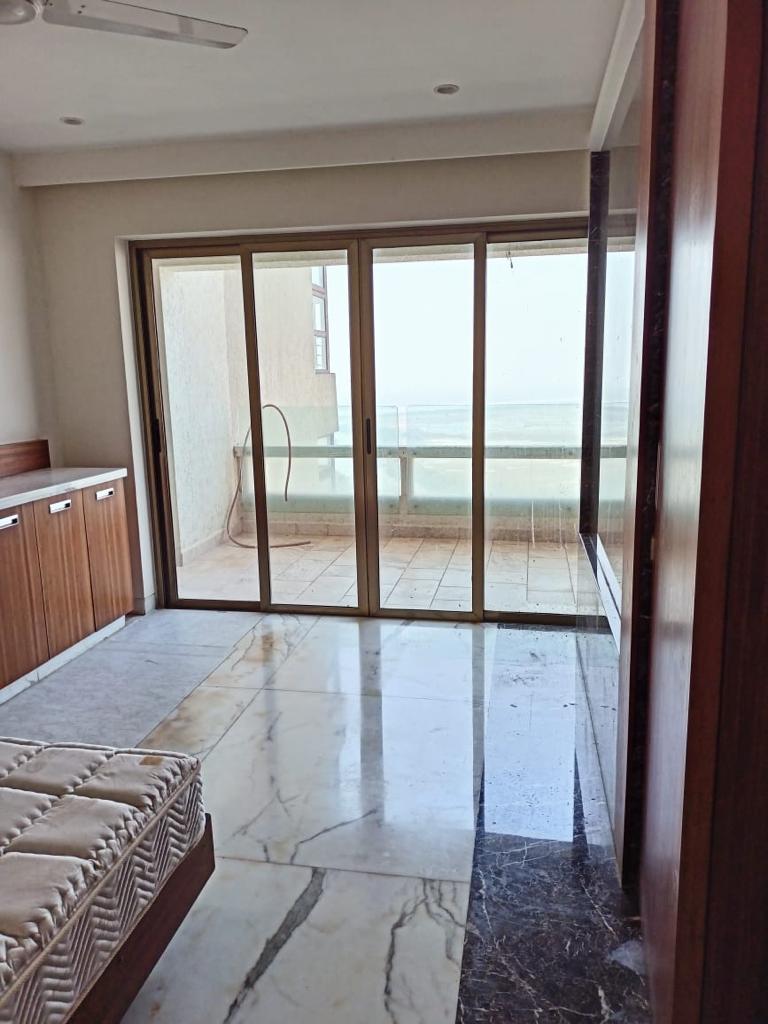 5 - Oberoi Sky Heights, Andheri West