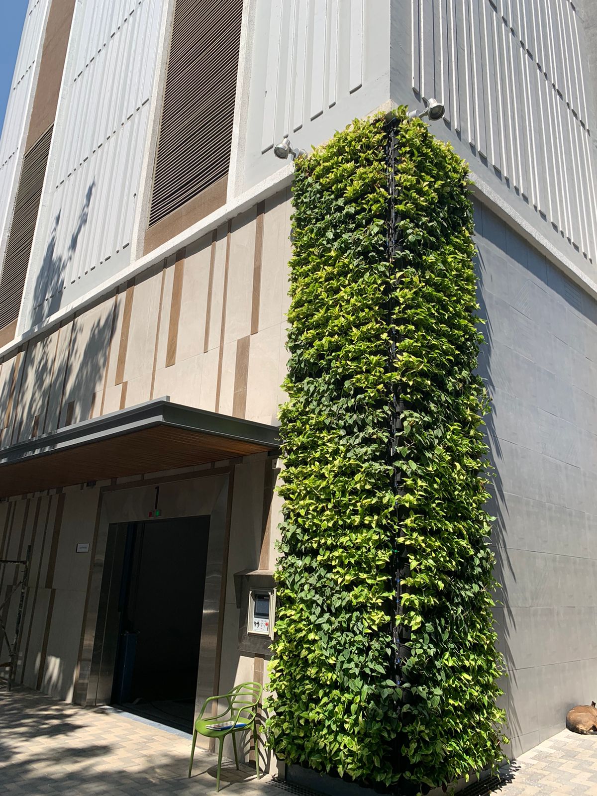 2 - Wadhwa Pristine, Matunga