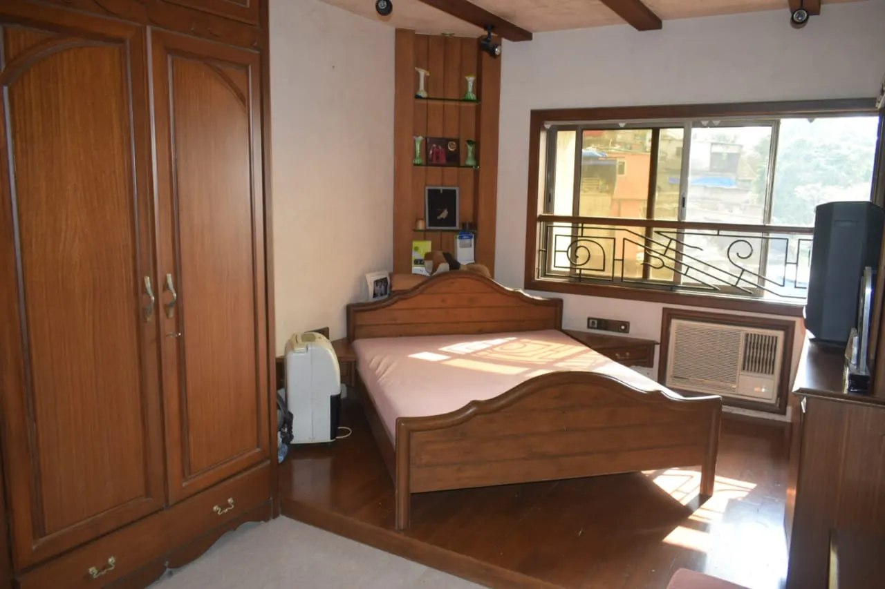 3 BHK Flats for Sale in Kalpataru Kshitij, Nepeansea Road