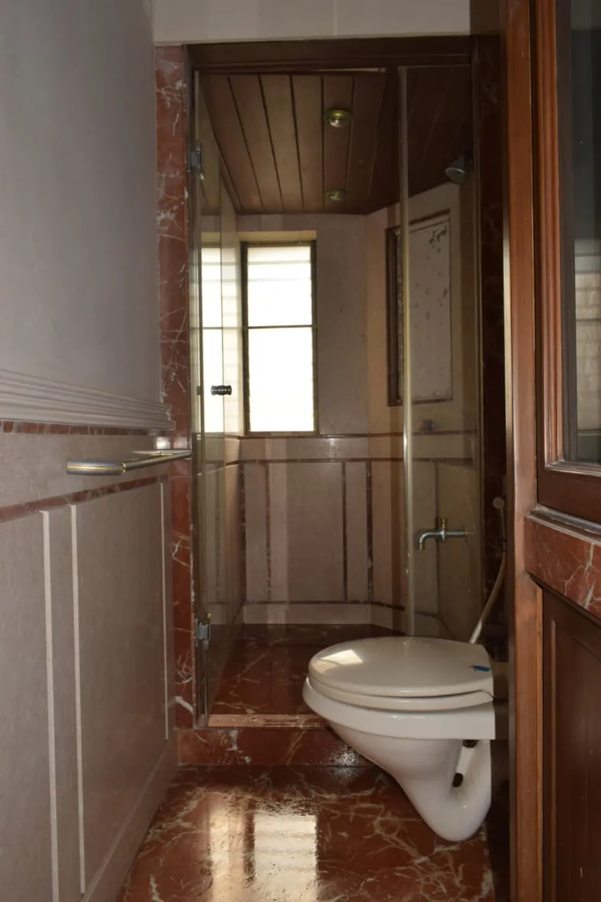 3 BHK Flats for Sale in Kalpataru Kshitij, Nepeansea Road