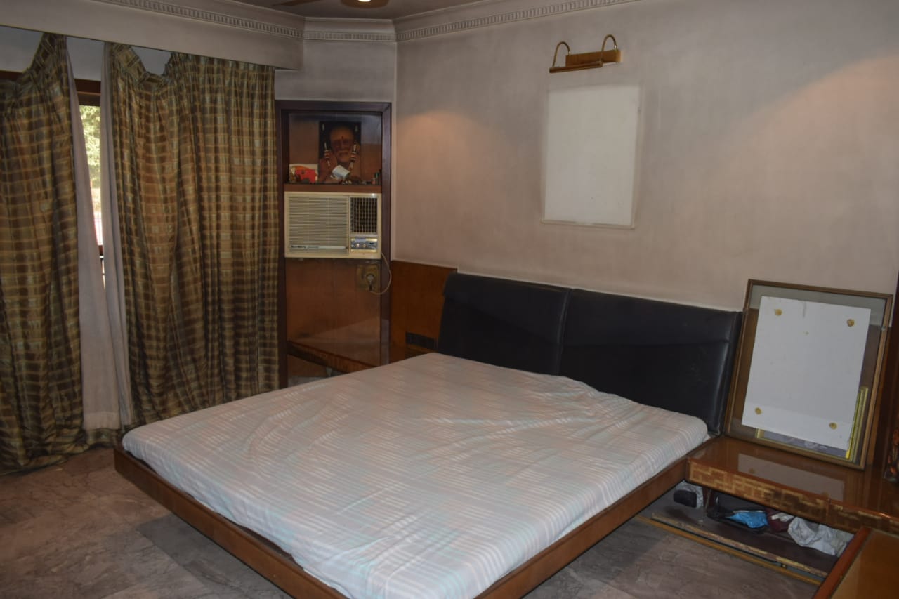 6 - Kalpataru Kshitij, Nepeansea Road