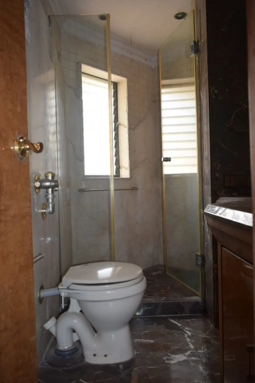 3 BHK Flats for Sale in Kalpataru Kshitij, Nepeansea Road