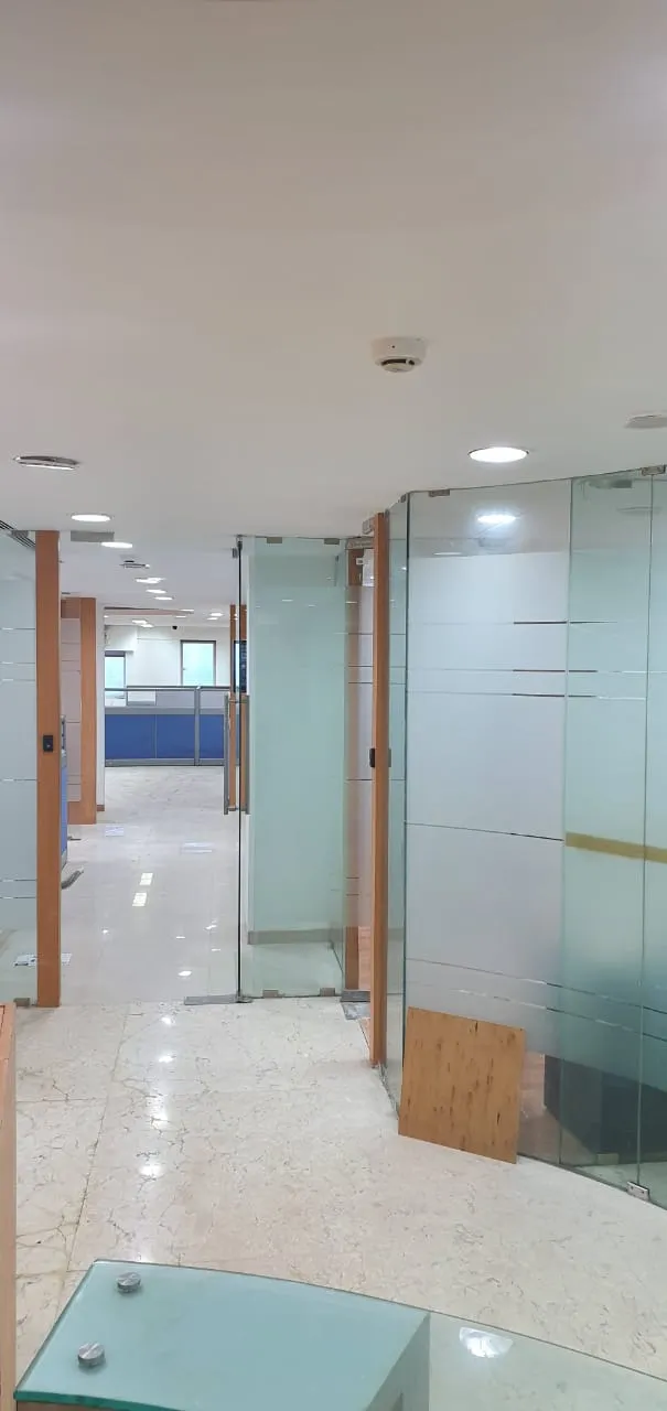 Office Space Offices for Sale in Raheja Centre, Nariman Point