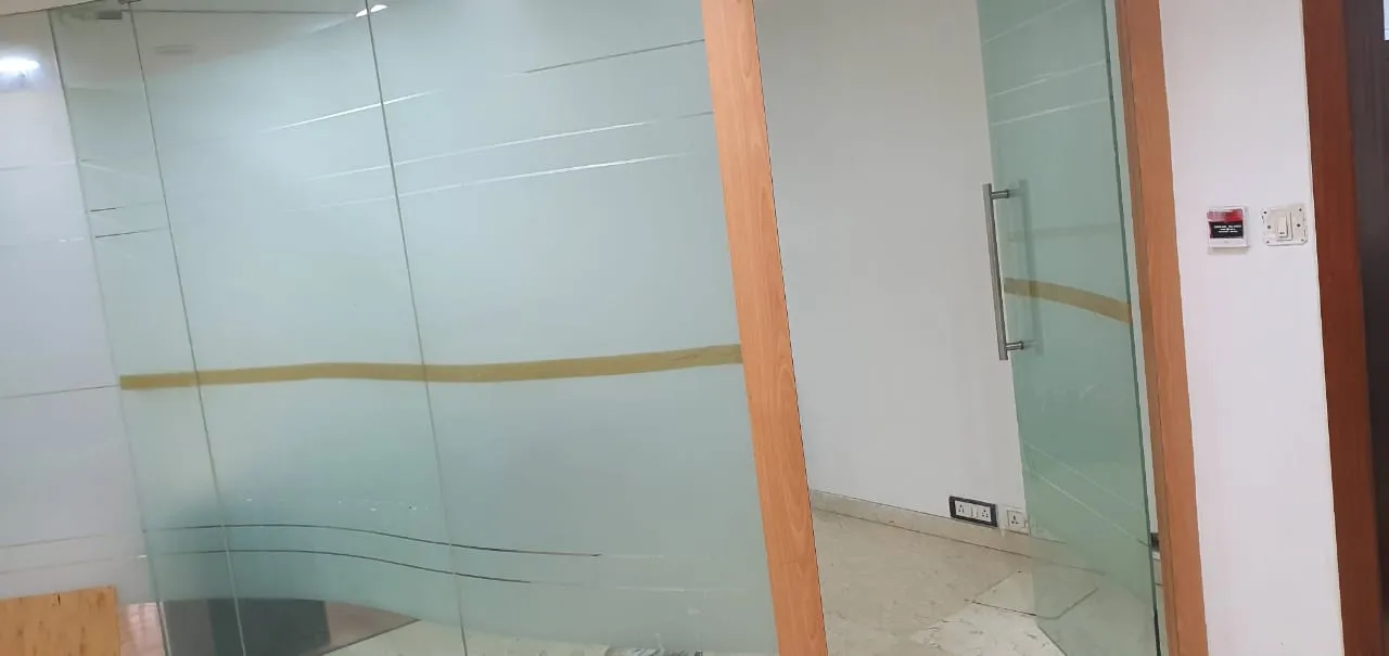 Office Space Offices for Sale in Raheja Centre, Nariman Point