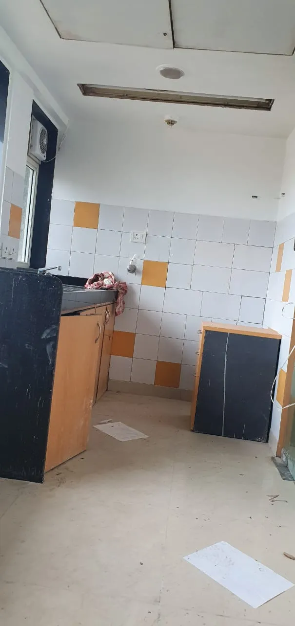 Office Space Offices for Sale in Raheja Centre, Nariman Point