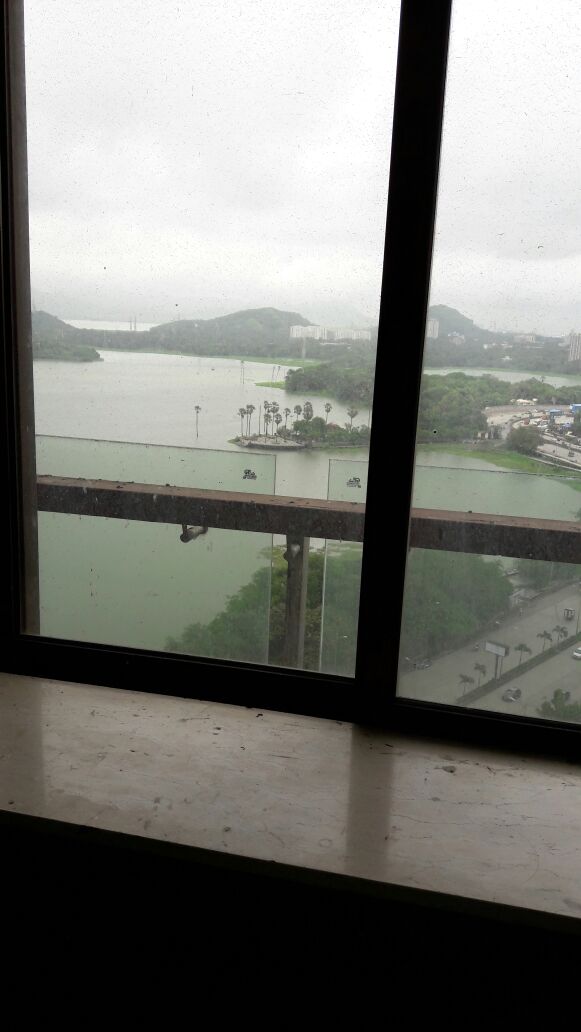 1 - Wadhwa Solitaire, Powai