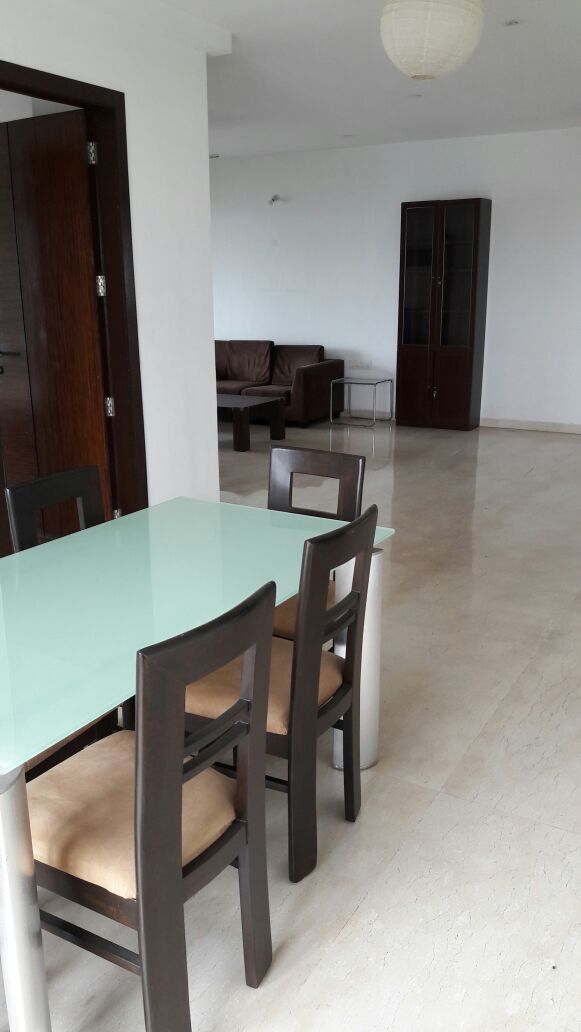15 - Wadhwa Solitaire, Powai