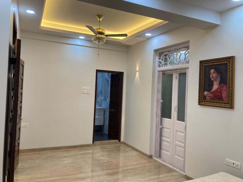 15 - Roxana Building, Churchgate