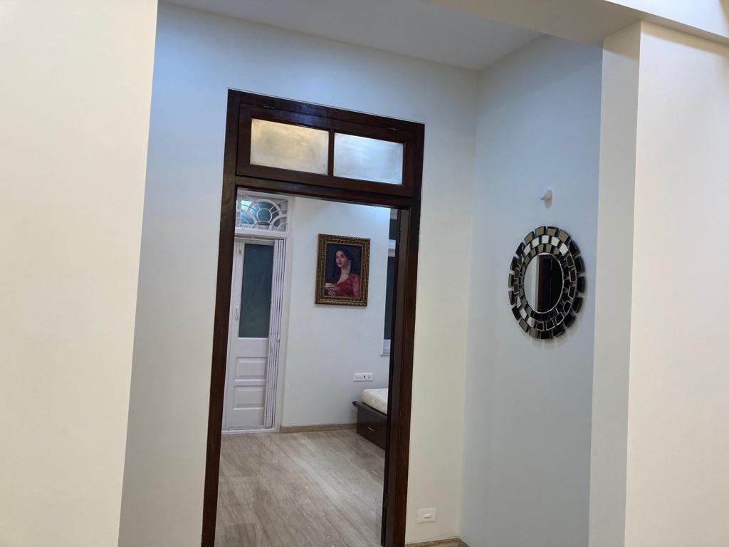 9 - Roxana Building, Churchgate