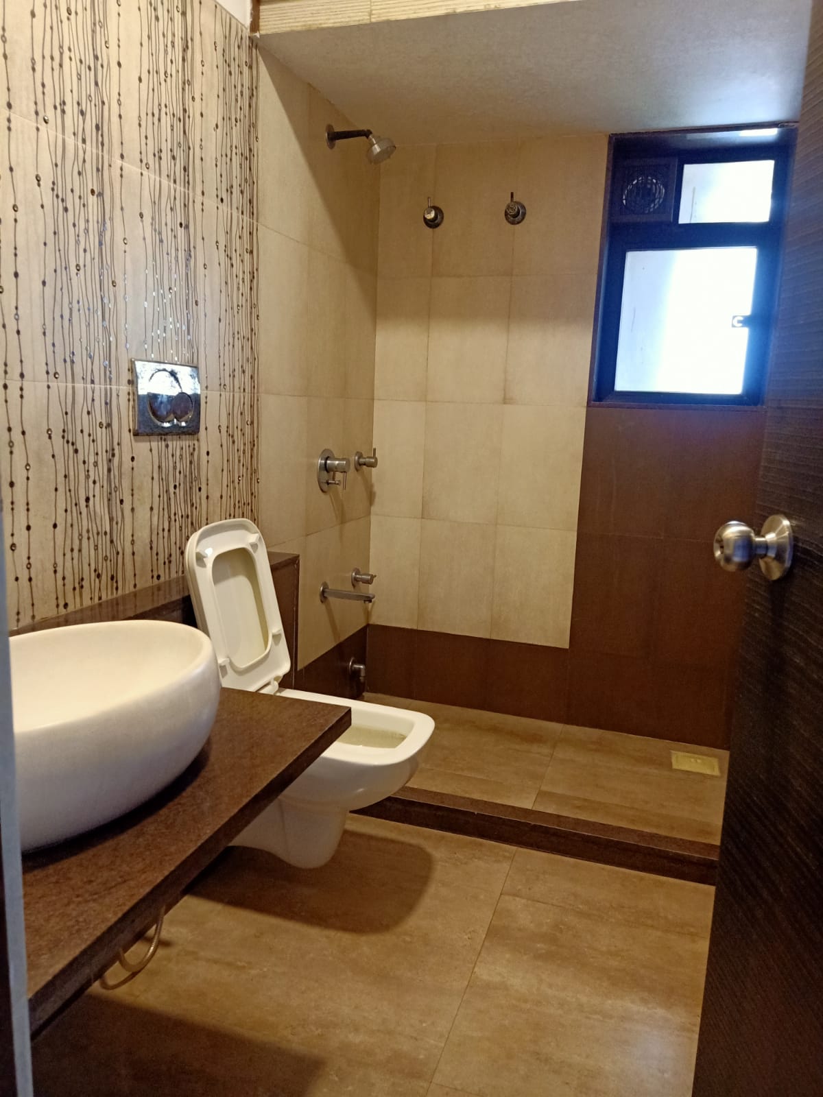 3 BHK Godrej Waldorf, Andheri West — for Sale — photo 8
