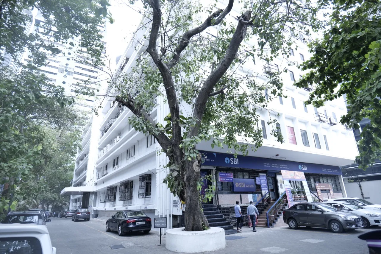 Office Space Offices on Rent in Nirlon House, Worli