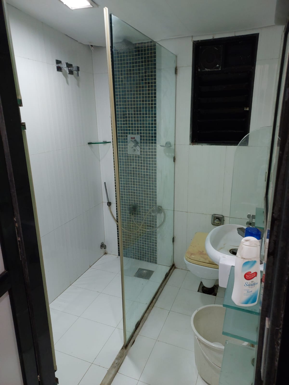 21 - Tulsi Mahal, Khar West