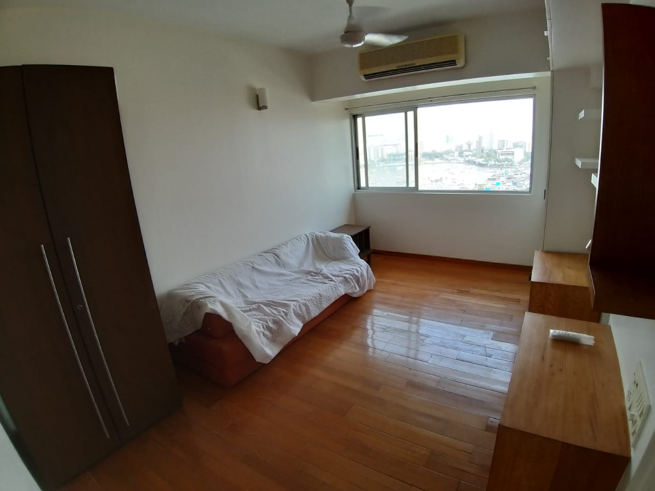 6 - Palm Spring, Cuffe Parade