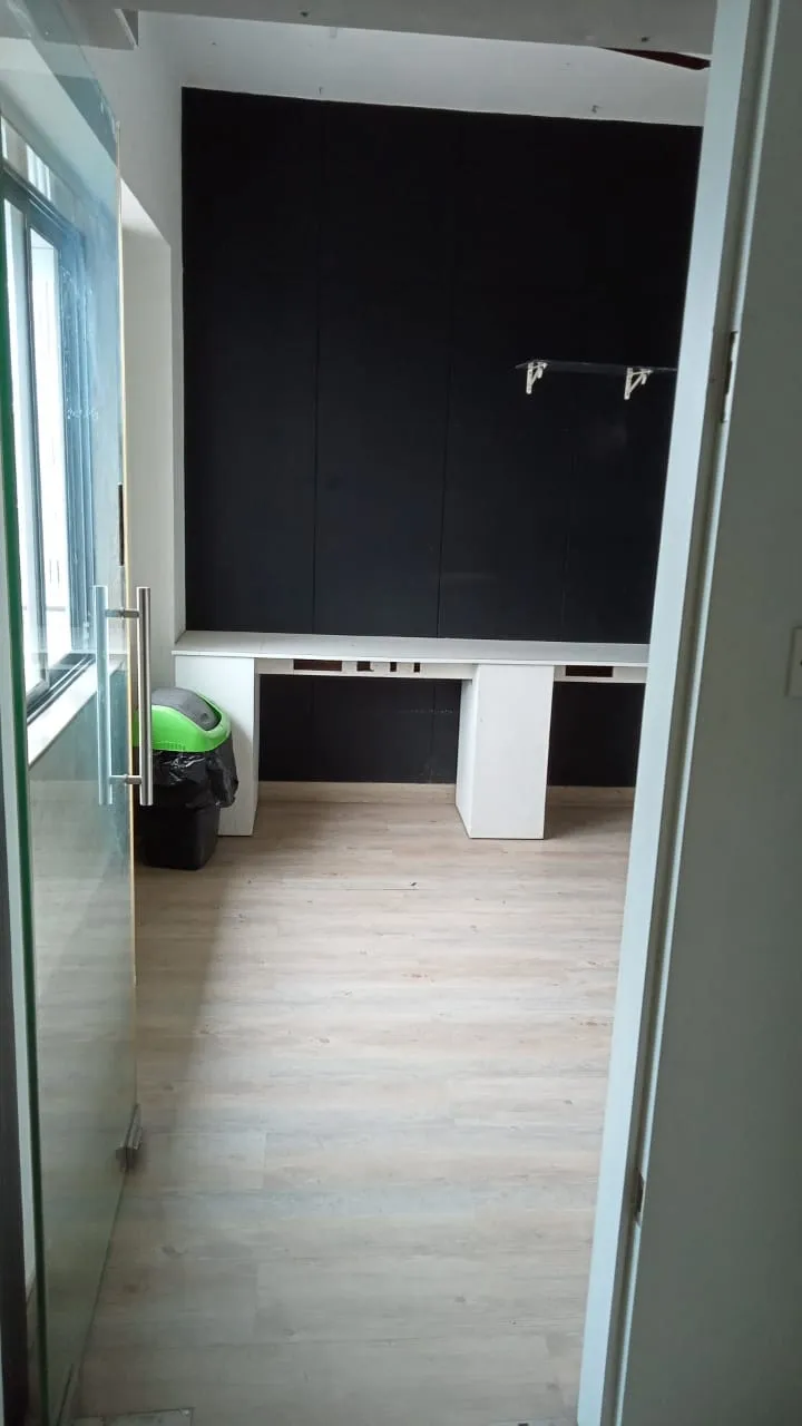 Office Space Offices on Rent in Harbhajan, Santacruz East