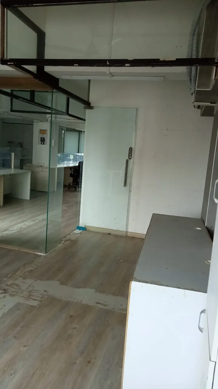 Office Space Offices on Rent in Harbhajan, Santacruz East