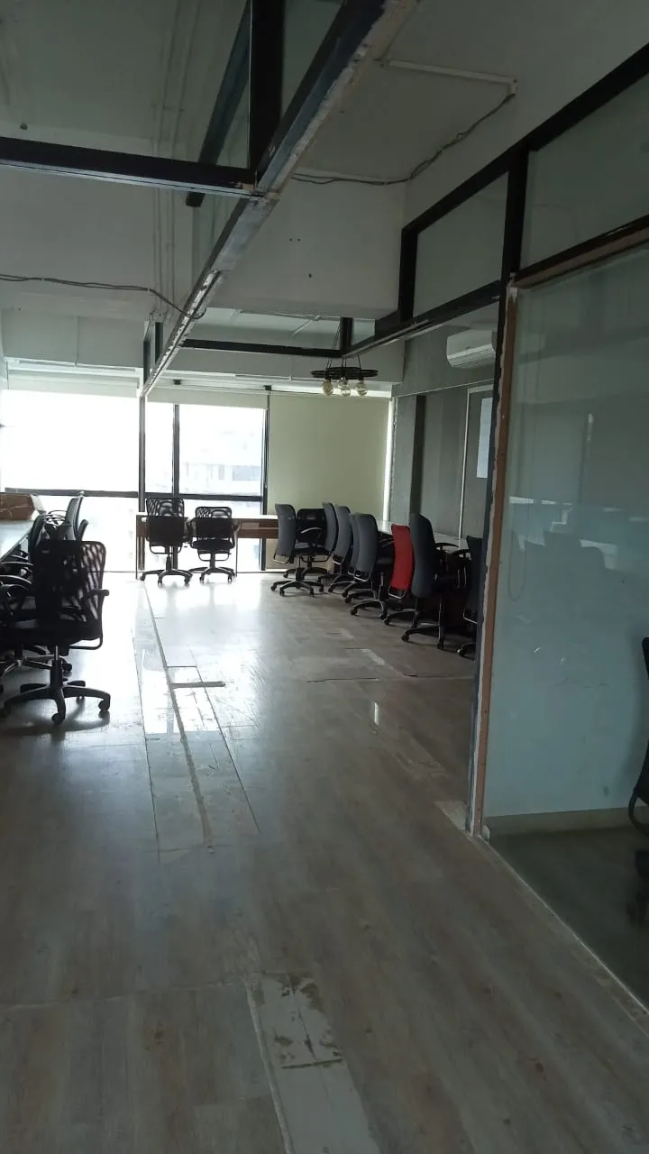 Office Space Offices on Rent in Harbhajan, Santacruz East