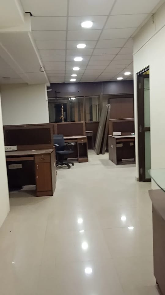 Office Crescent Business Park, Andheri East — for Sale — photo 12