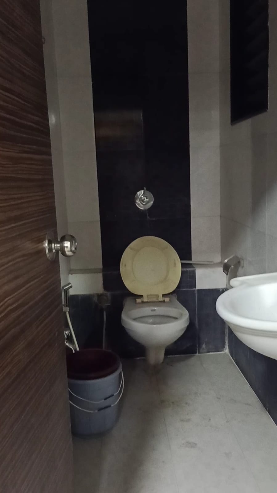 Office Crescent Business Park, Andheri East — for Sale — photo 10