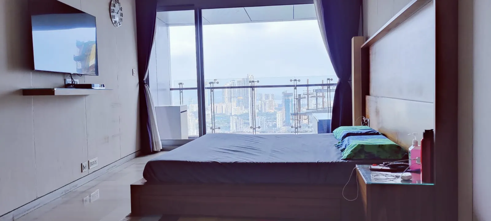 5 BHK Flats on Rent in Lodha World Crest, Lower Parel