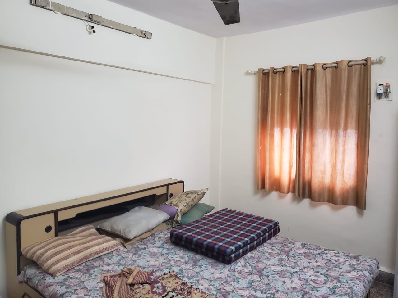 3 BHK Flats on Rent in Parsian Chs, Andheri West