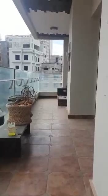 12 - Raheja Vivarea, Mahalaxmi