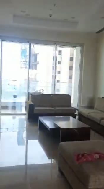 13 - Raheja Vivarea, Mahalaxmi