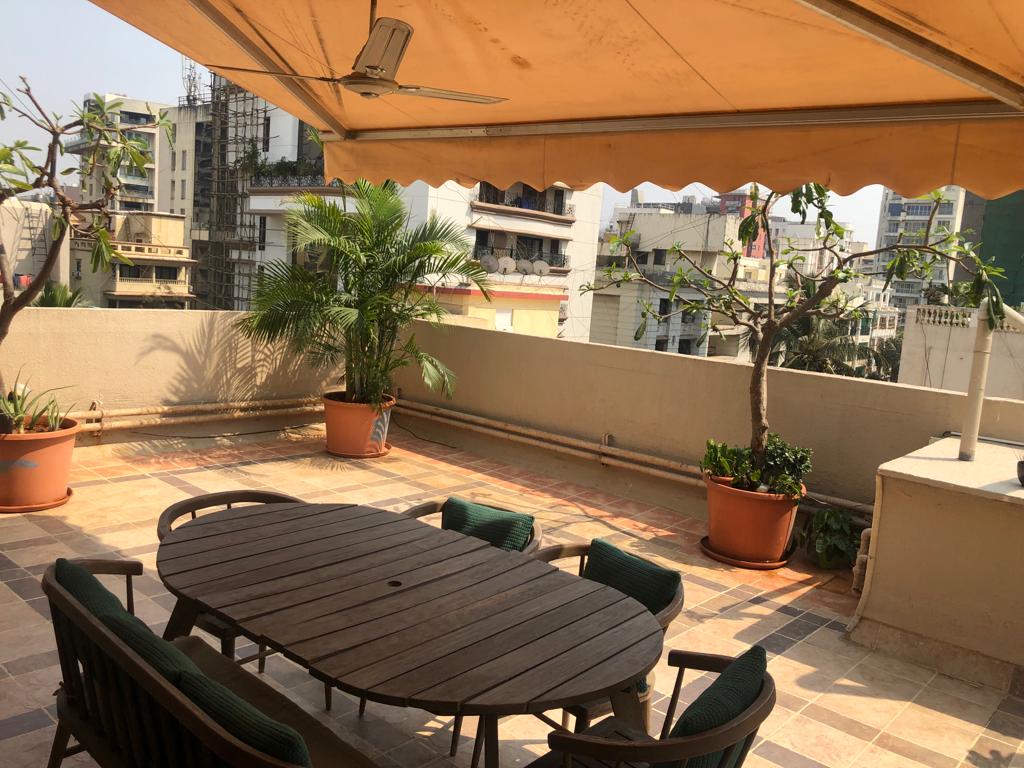 21 - Sudhama Niwas, Khar West