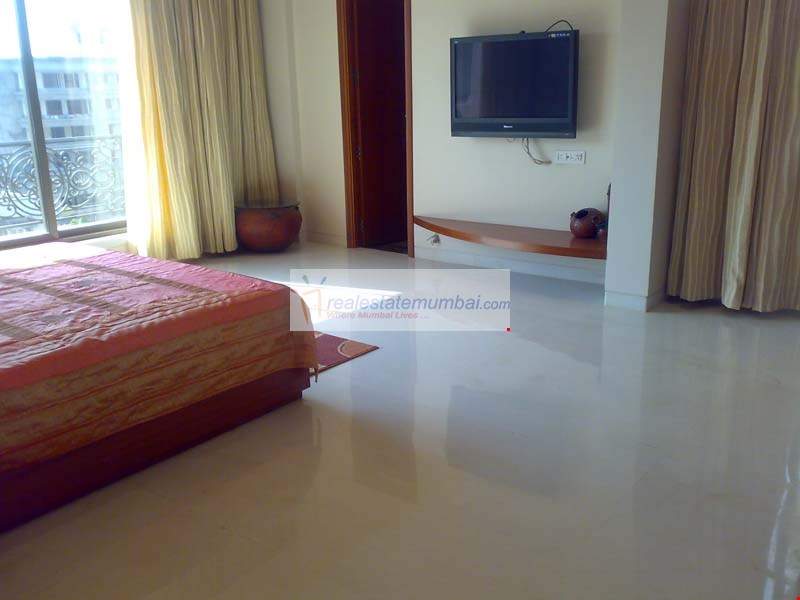 Master Bedroom - 10 Central Avenue, Santacruz West