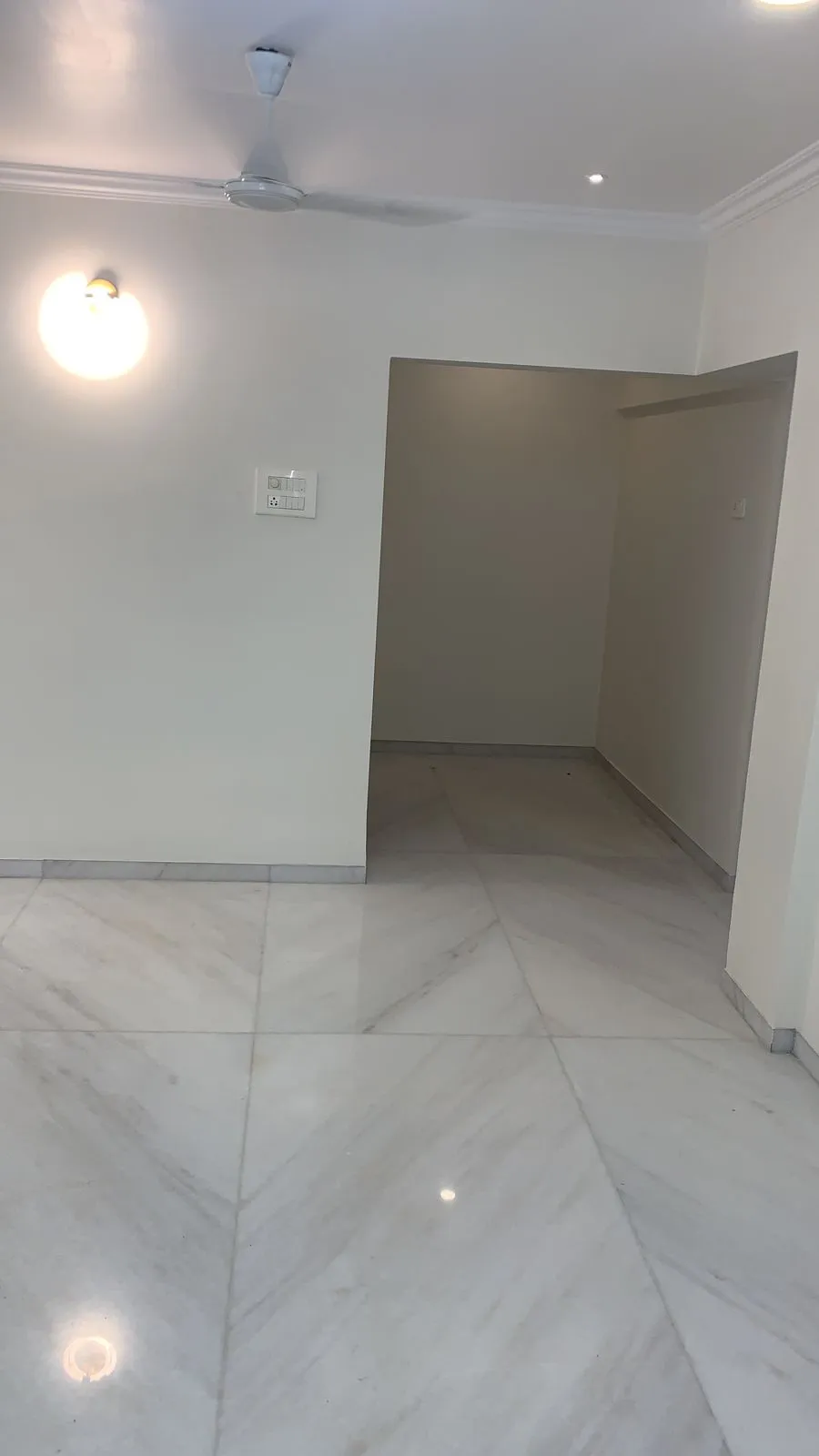 3 BHK Flats on Rent in Sunrise Apartments, Bandra West