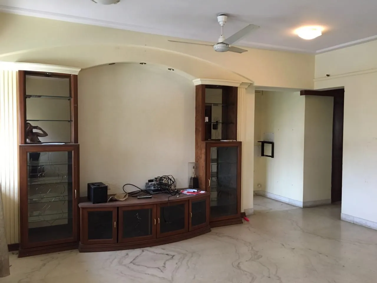 4 BHK Flats for Sale in unique classic, Malad West