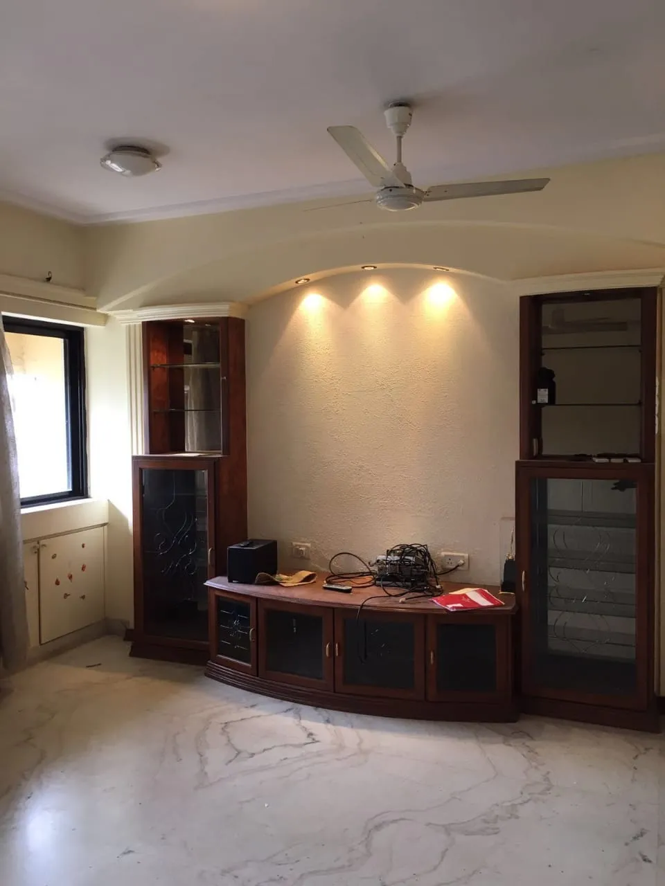 4 BHK Flats for Sale in unique classic, Malad West