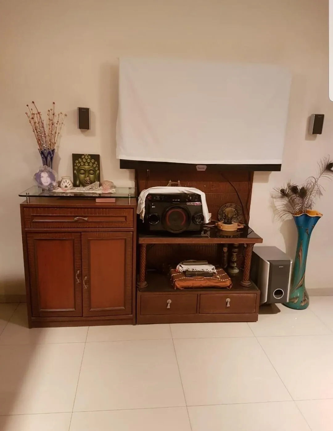 1 BHK Flats for Sale in Bunch Berry, Andheri West