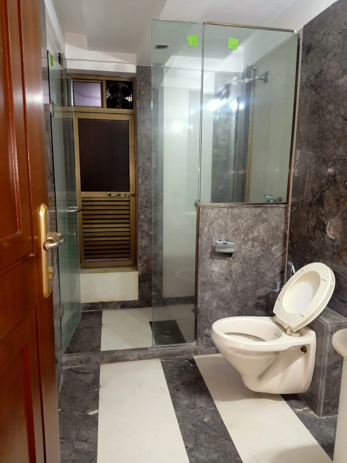 3 BHK Flats on Rent in Kukreja Heights, Bandra West