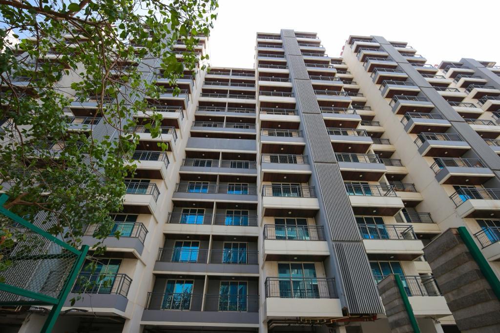 1 - Dheeraj Insignia, Santacruz East