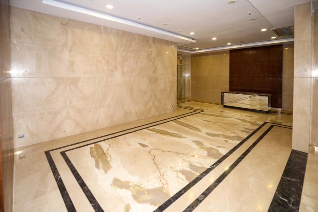 18 - Dheeraj Insignia, Santacruz East