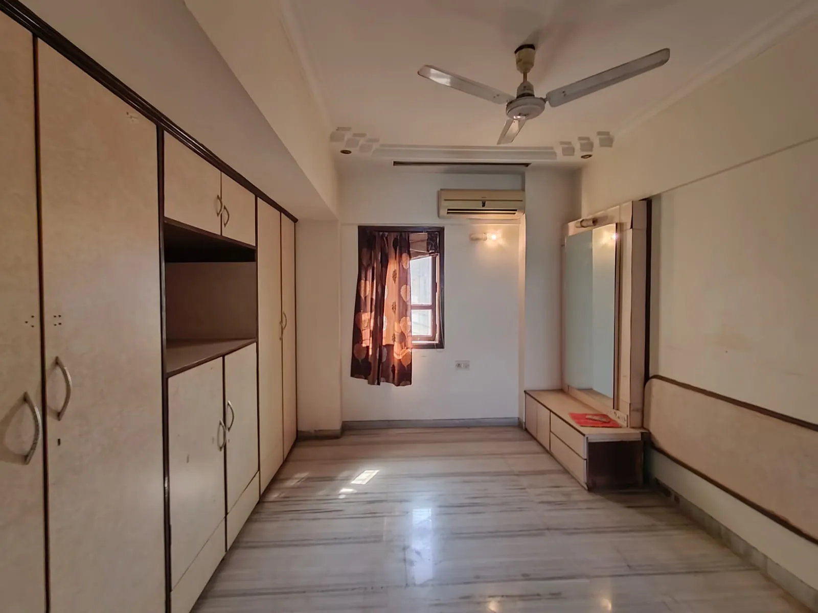 1 BHK Flats for Sale in Vaikunth, Andheri West