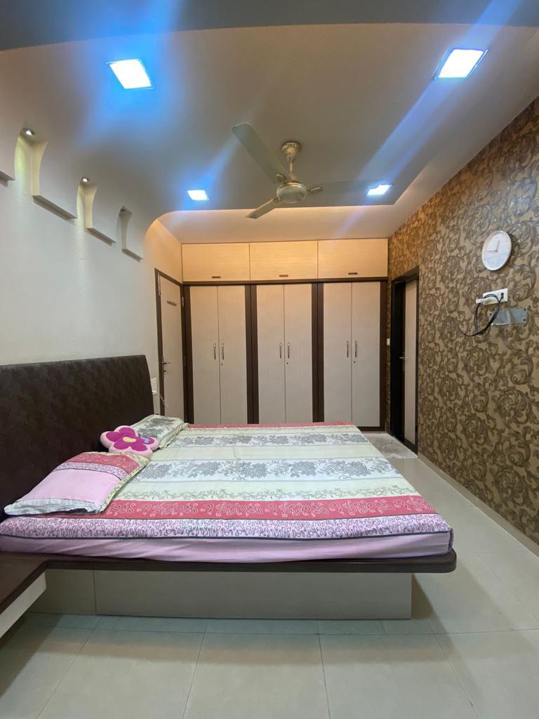 4 BHK Fully Furnished in RNA Heights , Andheri East